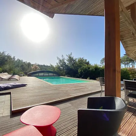 Les Chenes Lieges Grande Avec Piscine מולייטס-אה-מא