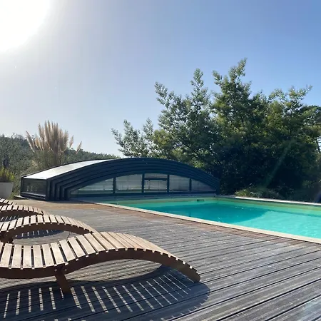 Les Chenes Lieges Grande Avec Piscine